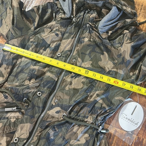 NWT Snobbish Collection camo hooded rain coat size XL - Picture 7 of 12